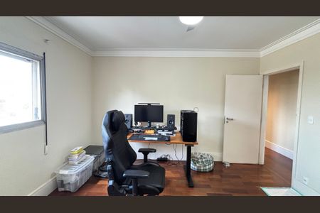 Apartamento à venda com 140m², 3 quartos e 2 vagasQuarto 2