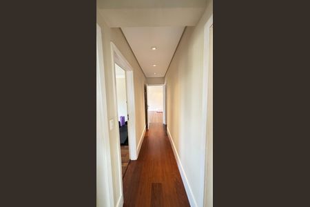 Apartamento à venda com 140m², 3 quartos e 2 vagasCorredor