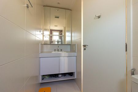 Apartamento à venda com 220m², 4 quartos e 4 vagasBanheiro da Suíte 1