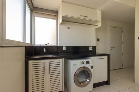 Apartamento à venda com 220m², 4 quartos e 4 vagasÁrea de Serviço