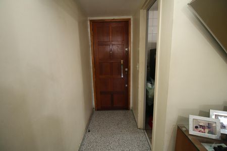 Apartamento à venda com 81m², 3 quartos e 1 vagaCorredor