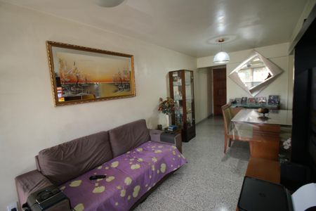 Apartamento à venda com 81m², 3 quartos e 1 vagaSala