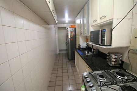 Apartamento à venda com 81m², 3 quartos e 1 vagaCozinha