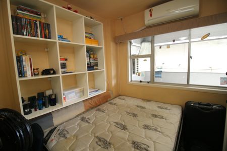 Apartamento à venda com 81m², 3 quartos e 1 vagaQuarto 1