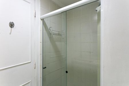 Apartamento à venda com 70m², 3 quartos e 1 vaga Apartamento à venda com 70m², 3 quartos e 1 vagaBanheiro