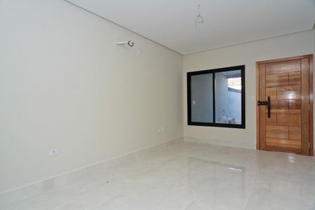 Casa à venda com 145m², 3 quartos e 2 vagasSala