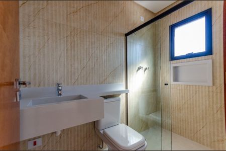 Casa à venda com 145m², 3 quartos e 2 vagasBanheiro Suite 3