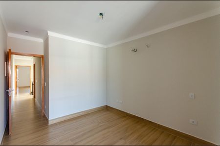 Casa à venda com 145m², 3 quartos e 2 vagasSuíte 1