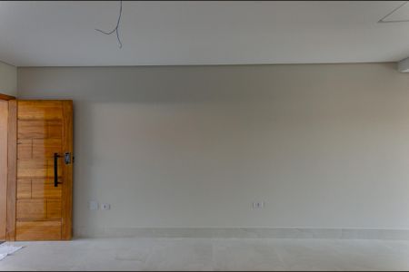 Casa à venda com 145m², 3 quartos e 2 vagasSala