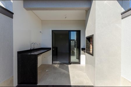 Casa à venda com 145m², 3 quartos e 2 vagasÁrea de Serviço