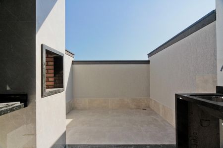 Casa à venda com 145m², 3 quartos e 2 vagasÁrea de Serviço