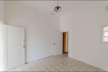 Casa à venda com 80m², 1 quarto e sem vagaQuarto