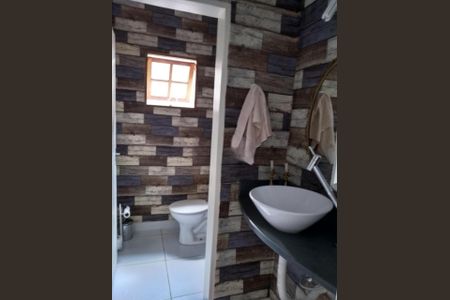 Casa à venda com 220m², 2 quartos e 3 vagas Casa à venda com 220m², 2 quartos e 3 vagasFoto 15