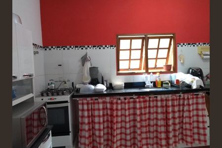 Casa à venda com 220m², 2 quartos e 3 vagas Casa à venda com 220m², 2 quartos e 3 vagasFoto 06