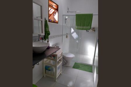 Casa à venda com 220m², 2 quartos e 3 vagas Casa à venda com 220m², 2 quartos e 3 vagasFoto 12