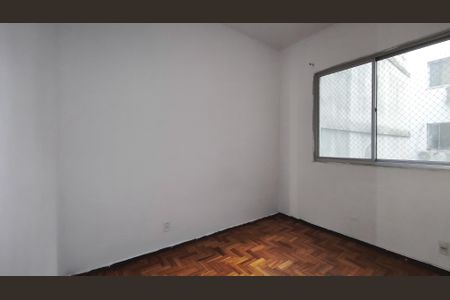Apartamento à venda com 71m², 2 quartos e 1 vagaQuarto 2