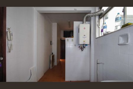 Apartamento à venda com 71m², 2 quartos e 1 vagaÁrea de Serviço