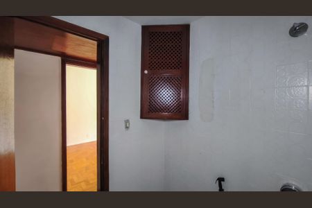 Apartamento à venda com 71m², 2 quartos e 1 vagaBanheiro Corredor