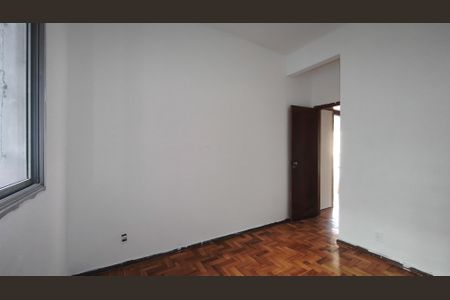 Apartamento à venda com 71m², 2 quartos e 1 vagaQuarto 2