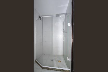 Apartamento à venda com 71m², 2 quartos e 1 vagaBanheiro Corredor