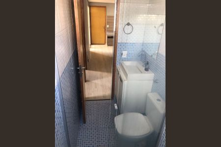 Apartamento para alugar com 45m², 2 quartos e 1 vaga Apartamento para alugar com 45m², 2 quartos e 1 vagaBanheiro