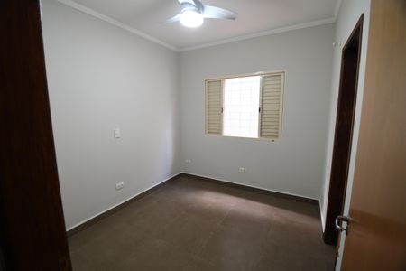 Casa à venda com 234m², 4 quartos e 3 vagasSuíte 1