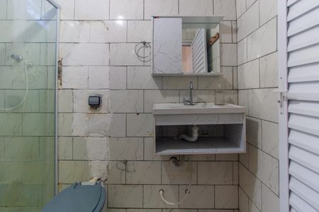 Casa à venda com 140m², 4 quartos e 1 vagaCasa 1 - Banheiro