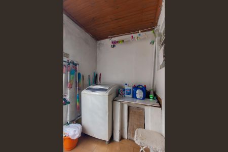 Casa à venda com 140m², 4 quartos e 1 vagaCasa 2 - Área de Serviço