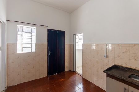 Casa à venda com 140m², 4 quartos e 1 vagaCasa 1 - Cozinha