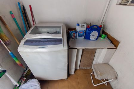 Casa à venda com 140m², 4 quartos e 1 vagaCasa 2 - Área de Serviço