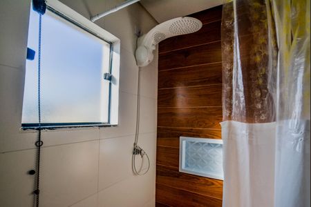 Casa à venda com 118m², 2 quartos e 4 vagas Casa à venda com 118m², 2 quartos e 4 vagasBanheiro da Suíte 1