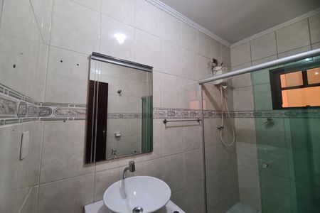 Casa à venda com 107m², 2 quartos e 2 vagas Casa à venda com 107m², 2 quartos e 2 vagasBanheiro Social