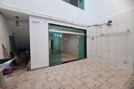 Casa à venda com 107m², 2 quartos e 2 vagas Casa à venda com 107m², 2 quartos e 2 vagasÁrea de Serviço