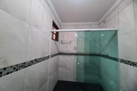 Casa à venda com 107m², 2 quartos e 2 vagas Casa à venda com 107m², 2 quartos e 2 vagasBanheiro da Suíte