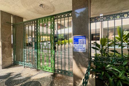 Apartamento à venda com 110m², 2 quartos e sem vagaPlaquinha instalada