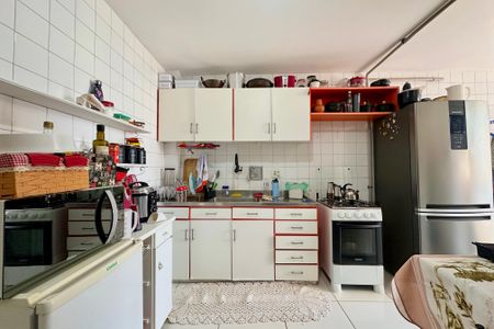 Apartamento à venda com 110m², 2 quartos e sem vagaCozinha
