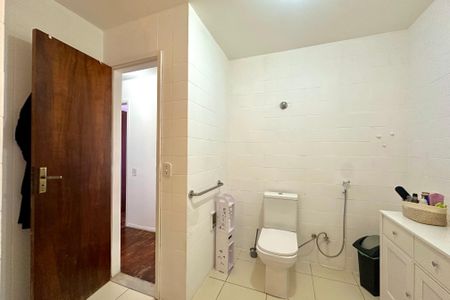 Apartamento à venda com 110m², 2 quartos e sem vagaBanheiro