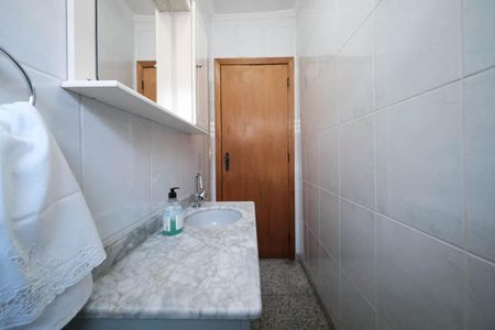 Casa à venda com 160m², 3 quartos e 2 vagasLavabo