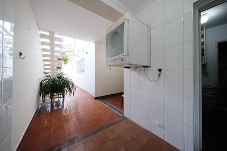 Casa à venda com 160m², 3 quartos e 2 vagasÁrea de Serviço