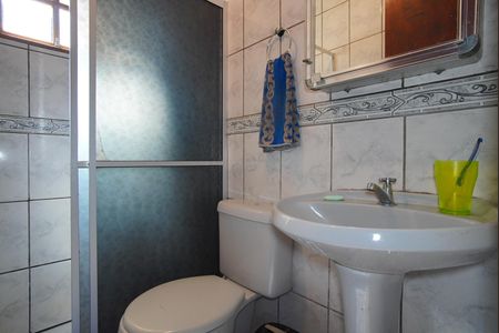 Casa à venda com 190m², 4 quartos e 4 vagasBanheiro Corredor 1