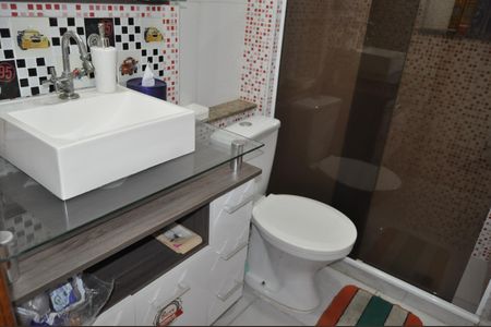 Apartamento à venda com 82m², 2 quartos e 1 vagaBanheiro do Quarto 2