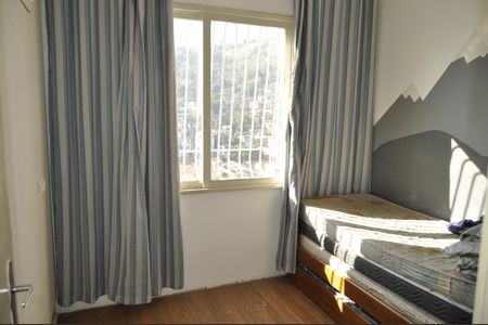 Apartamento à venda com 82m², 2 quartos e 1 vagaQuarto 2