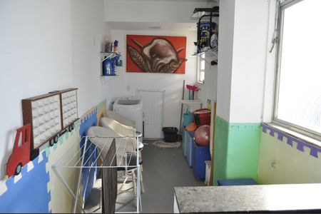 Apartamento à venda com 82m², 2 quartos e 1 vagaÁrea de Serviço