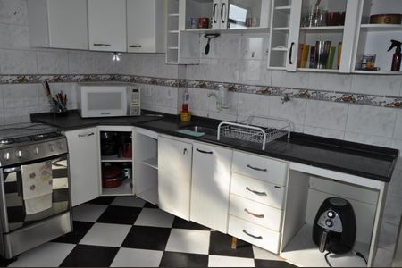 Apartamento à venda com 82m², 2 quartos e 1 vagaCozinha