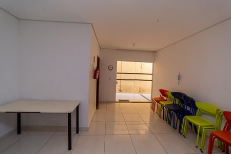 Apartamento à venda com 35m², 2 quartos e sem vaga Apartamento à venda com 35m², 2 quartos e sem vagaÁrea comum - Salão de festas