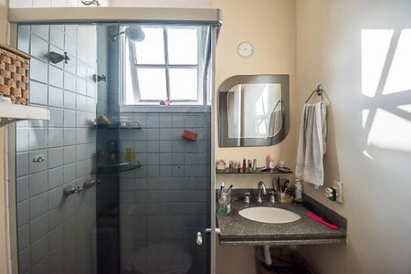 Casa de condomínio à venda com 110m², 3 quartos e 2 vagas Casa de condomínio à venda com 110m², 3 quartos e 2 vagasBanheiro