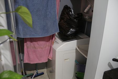 Apartamento à venda com 63m², 3 quartos e 1 vagaÁrea de Serviço