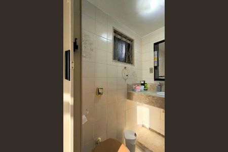 Casa à venda com 300m², 4 quartos e 1 vagaBanheiro/Suite