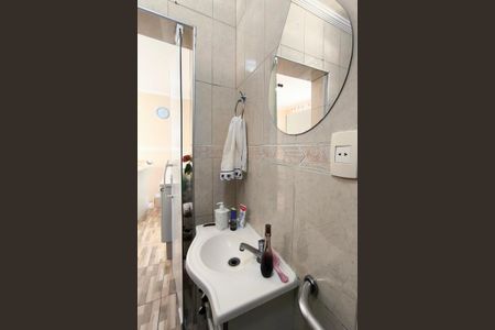 Casa à venda com 300m², 4 quartos e 1 vagaCasa 2 /Banheiro