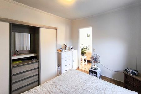 Casa à venda com 300m², 4 quartos e 1 vagaCasa 2/ Quarto